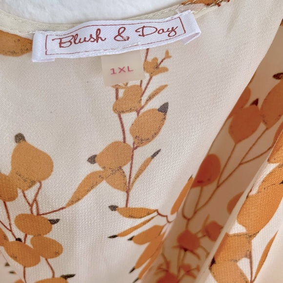 Women’s summer dress - Picture 4 of 5